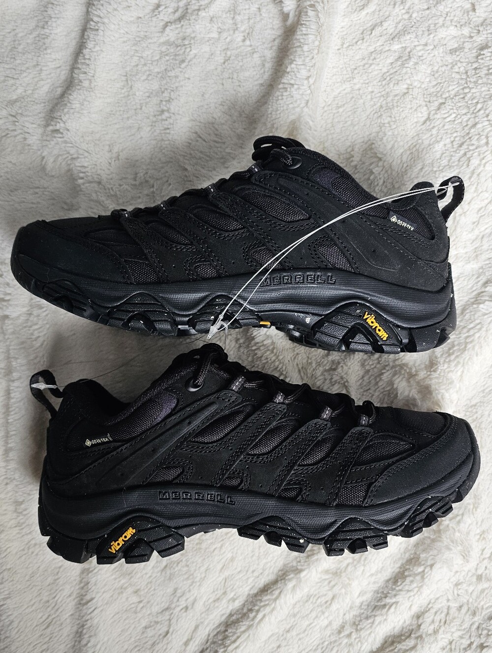 Merrell Men's Moab 3 Smooth Black Athletic Hiking Shoes Vibram Outsole sz 8.5